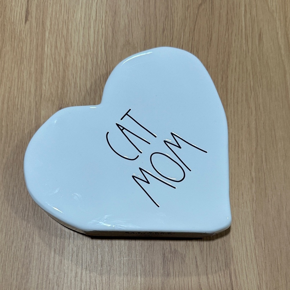 Rae Dunn Heart Shaped Cat Mom Glass Sign